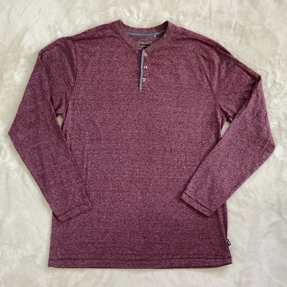 PD&C Men’s Long Sleeve Henley Shirt Size Large Burgundy Heather Vintage Unworn